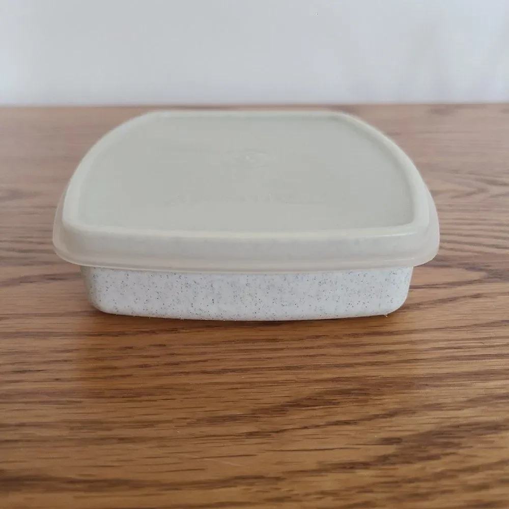 Tupperware Duo - Jr Store N Pour Cereal and Lid PLUS Slim Packette Divided Lunch
